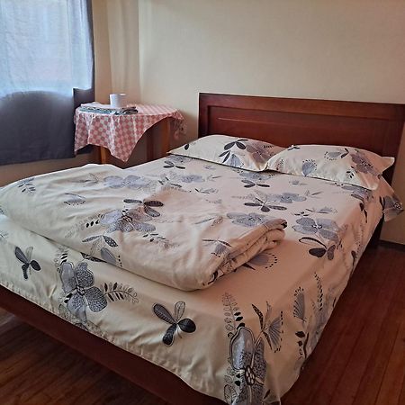 Albergue Camry Backpackers佳美背包客旅馆 Cuenca Exterior photo