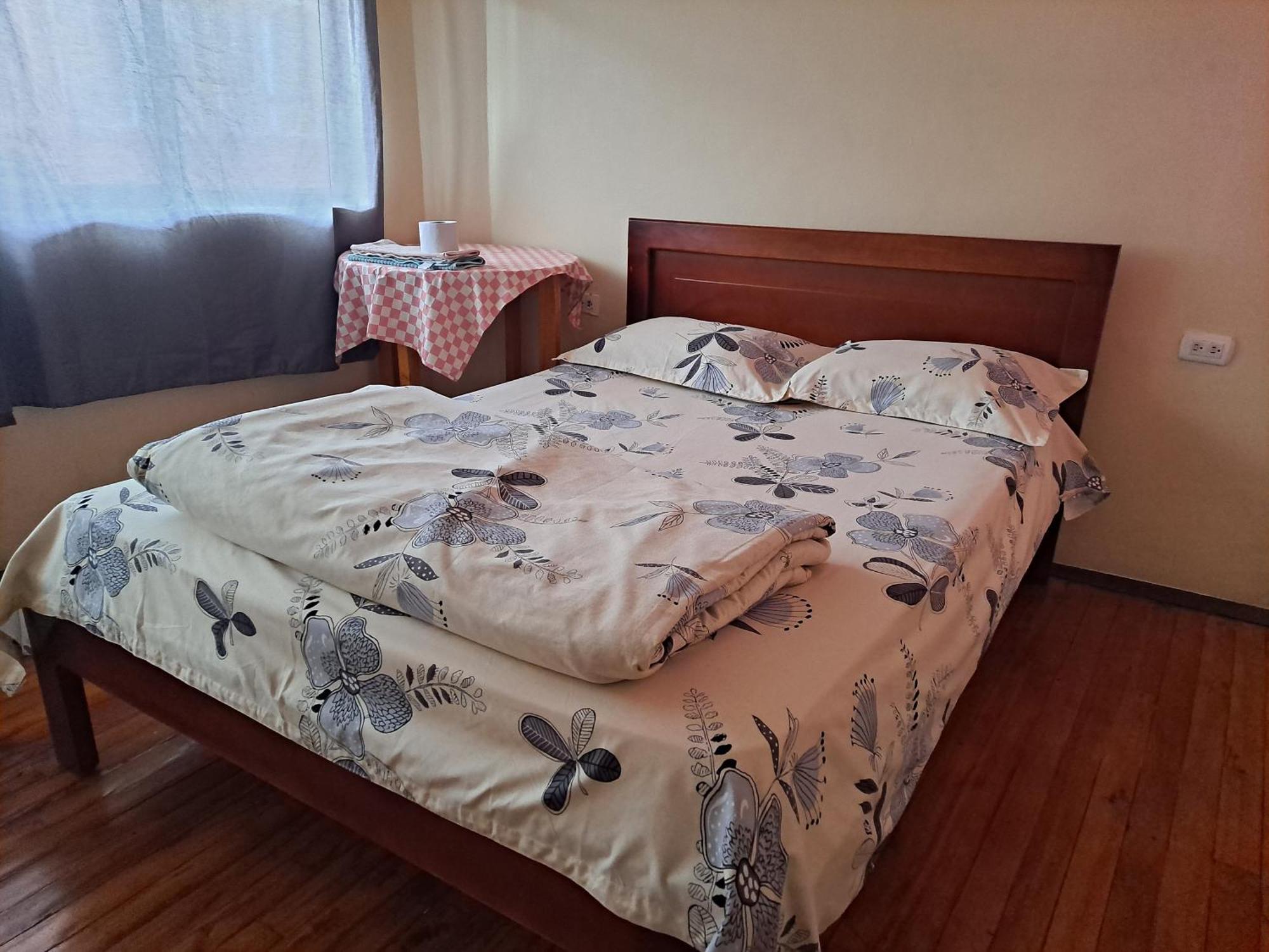Albergue Camry Backpackers佳美背包客旅馆 Cuenca Exterior photo